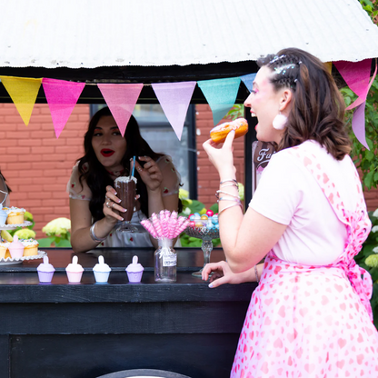 FLASH SALE Cake Eater